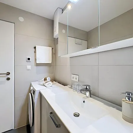 Jaeger By Interhome Apartament
